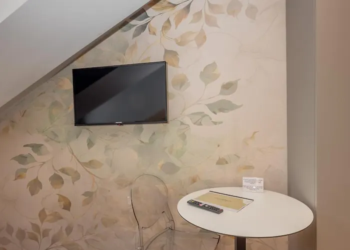 Le Di Marta - My Little Turin