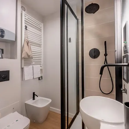 Le Di Marta - My Little Turin